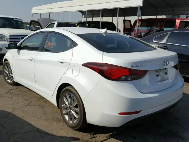 5NPDH4AE2GH703267 — 2016 Hyundai Elantra, фото 3 с аукциона Аукцион 22.03.2018, Мелкие вмятины и царапины