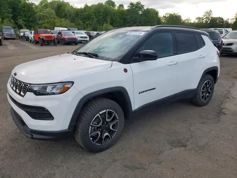 3C4NJDDN5ST564250 — 2025 Jeep Compass, Передняя часть (Front End), фото до ремонта