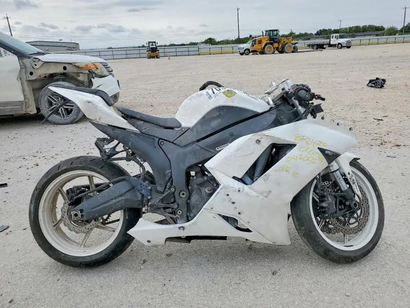 JKAZX4P168A042052 Kawasaki ZX600 2008 — повреждение Передняя часть, фото до ремонта