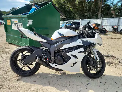 JKAZX4R16AA021589 — 2010 Kawasaki ZX600, Механические повреждения (Mechanical), фото до ремонта