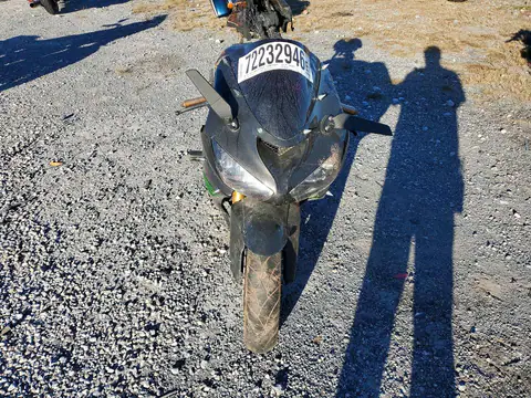 JKBZXJC1X5A002987 — 2005 Kawasaki ZX636, фото 2 с аукциона Аукцион 15.10.2026, Пожар