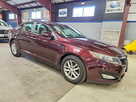 2012 KIA OPTIMA VIN 5XXGM4A75CG025551 фото 4
