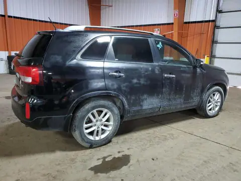 2014 KIA SORENTO LX VIN 5XYKTCA65EG424604 фото 3