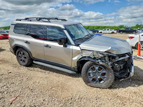 JTJTBCDX3R5021809 — 2024 Lexus GX 550, фото 4 с аукциона Аукцион 06.10.2026, Передняя часть