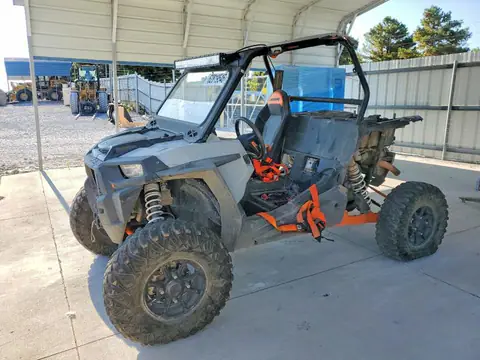 3NSVDE924JF946003 — 2018 Polaris RZR, фото 2 с аукциона Аукцион 15.10.2026, Задняя часть