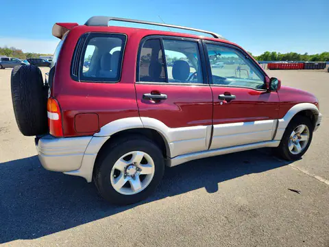 JS3TD62V3Y4129367 — 2000 Suzuki Vitara, фото 3 с аукциона Аукцион 02.10.2026, Боковая часть