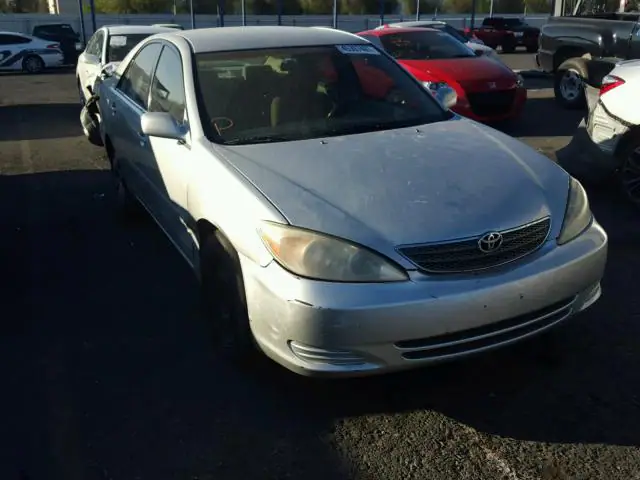 4T1BF32K83U554029 — 2003 Toyota Camry, Передняя часть (Front End), фото до ремонта