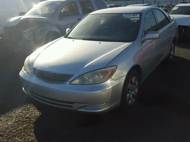4T1BF32K83U554029 — 2003 Toyota Camry, фото 2 с аукциона Аукцион 04.01.2018, Передняя часть