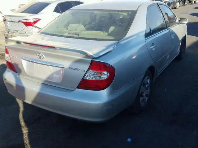 4T1BF32K83U554029 — 2003 Toyota Camry, фото 4 с аукциона Аукцион 04.01.2018, Передняя часть