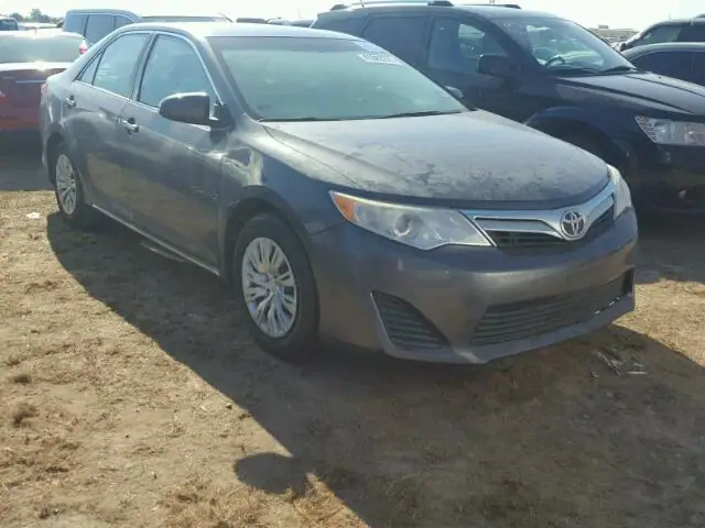 4T4BF1FK5CR258387 — 2012 Toyota Camry, Подтопление (Water/Flood), фото до ремонта