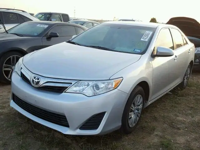 4T1BF1FK2EU392898 — 2014 Toyota Camry, фото 2 с аукциона Аукцион 14.12.2017, Подтопление