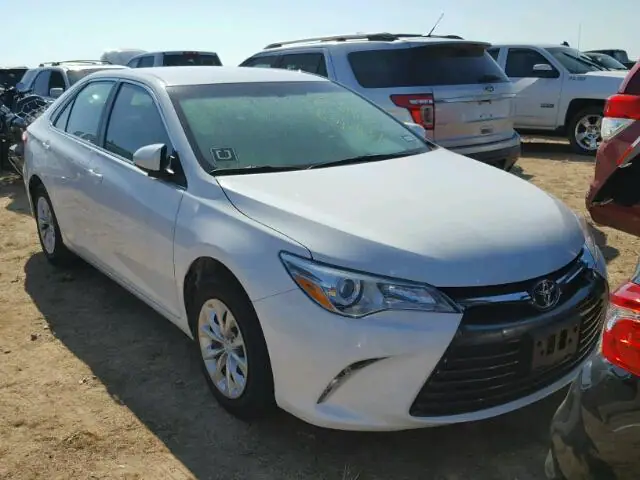 4T4BF1FK9FR478605 — 2015 Toyota Camry, Подтопление (Water/Flood), фото до ремонта