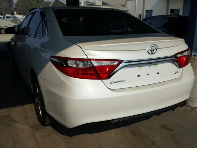 4T1BF1FK2HU330891 — 2017 Toyota Camry, фото 3 с аукциона Аукцион 14.12.2017, Передняя часть