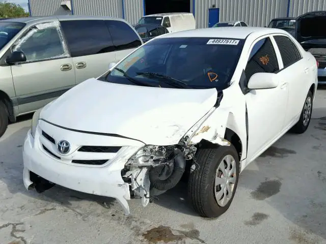 JTDBU4EE8C9177498 — 2012 Toyota Corolla, фото 2 с аукциона Аукцион 18.12.2017, Передняя часть