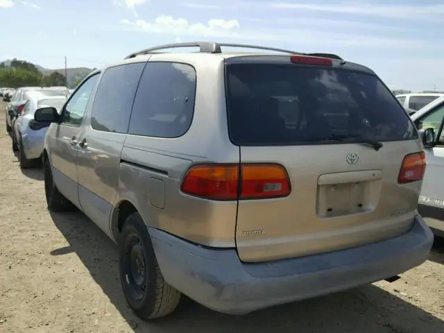 4T3ZF13C6YU172736 — 2000 Toyota Sienna, фото 3 с аукциона Аукцион 15.05.2018, Механические повреждения
