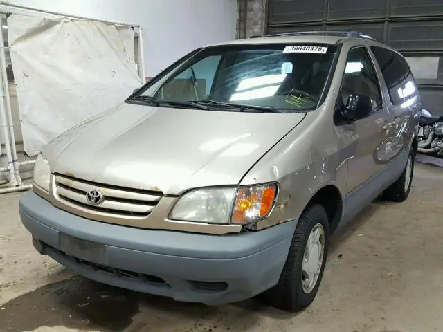 4T3ZF13C91U344313 — 2001 Toyota Sienna, фото 2 с аукциона Аукцион 03.05.2018, Передняя часть