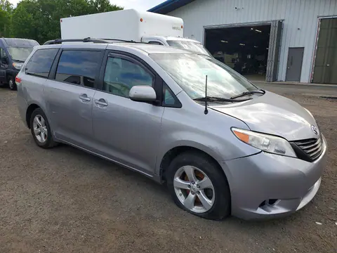 2013 TOYOTA SIENNA VIN 5TDJK3DC7DS055259 фото 4