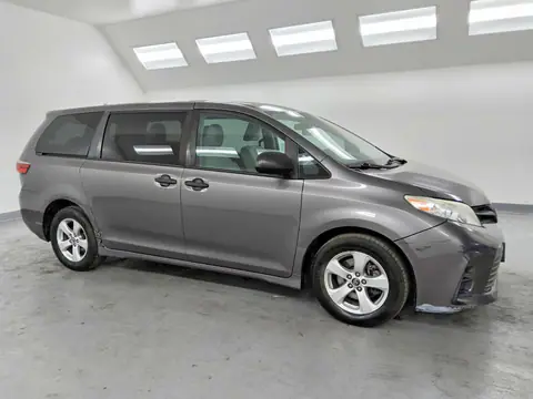 5TDZZ3DC0LS042477 — 2020 Toyota Sienna, фото 4 с аукциона Аукцион 22.09.2026, Естественный износ