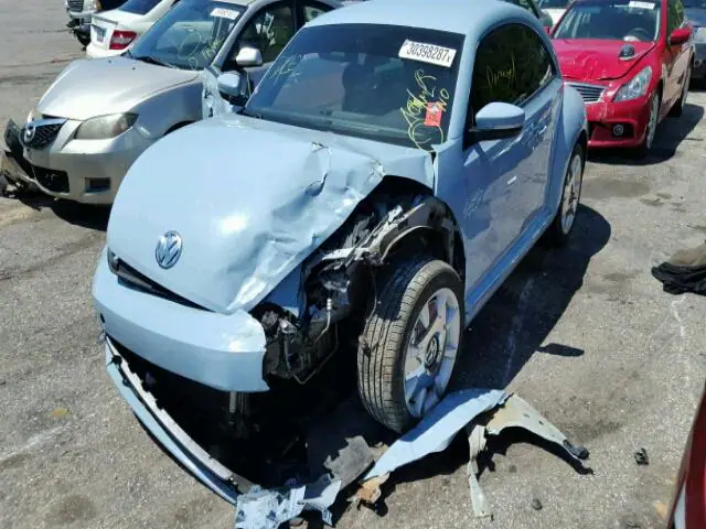 3VWJP7AT7CM605455 — 2012 Volkswagen Beetle, фото 2 с аукциона Аукцион 30.04.2018, Повреждения со всех сторон