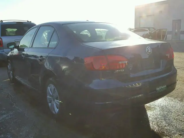 3VW1K7AJ9BM070205 — 2011 Volkswagen Jetta, фото 3 с аукциона Аукцион 06.02.2018, Передняя часть