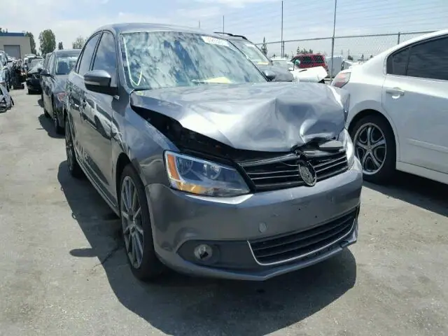 3VW3L7AJ9CM413764 Volkswagen Jetta 2012 — повреждение Передняя часть, фото до ремонта