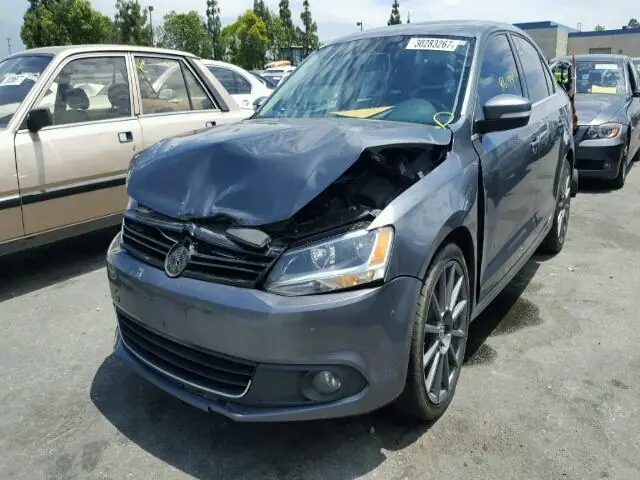3VW3L7AJ9CM413764 — 2012 Volkswagen Jetta, фото 2 с аукциона Аукцион 06.02.2018, Передняя часть