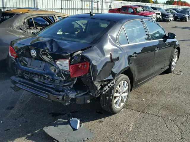 3VWDP7AJ9DM450758 — 2013 Volkswagen Jetta, фото 4 с аукциона Аукцион 13.02.2018, Задняя часть